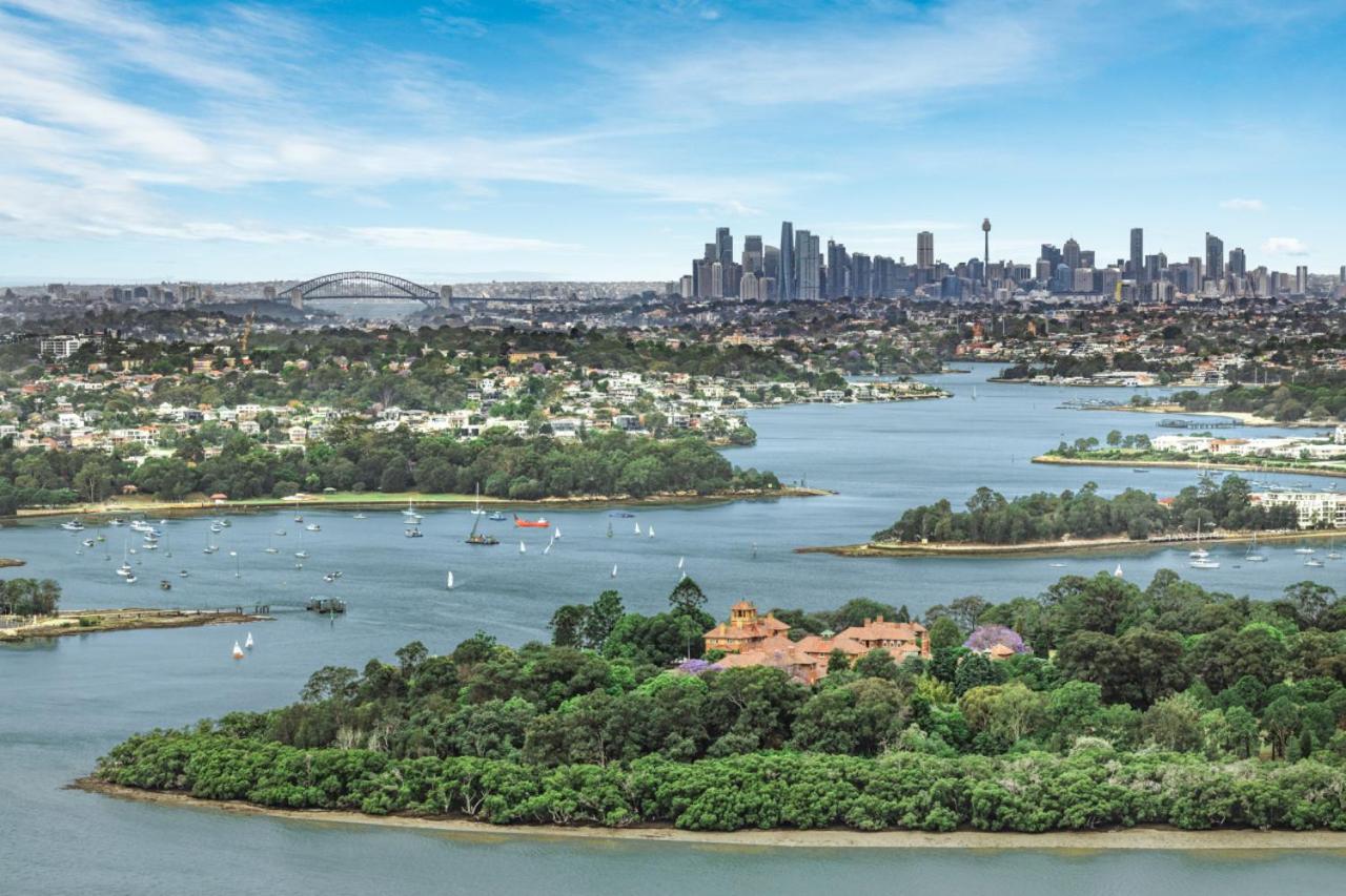 High Level Deluxe 2 Bedroom * Sydney